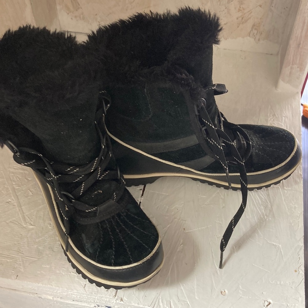 Sorel snow boots